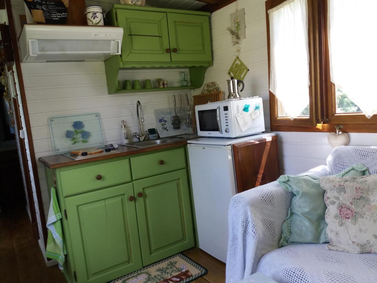 Roulotte Fleur Des Champs Villa Sigalens Екстериор снимка