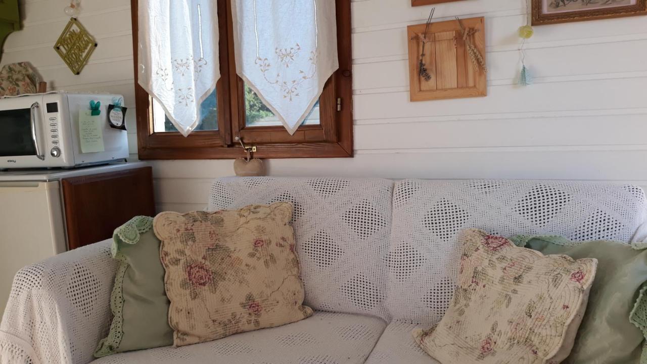 Roulotte Fleur Des Champs Villa Sigalens Екстериор снимка