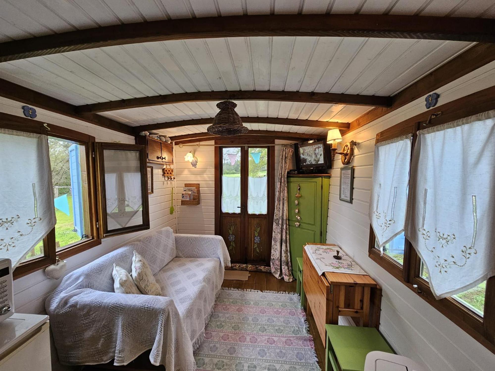Roulotte Fleur Des Champs Villa Sigalens Екстериор снимка
